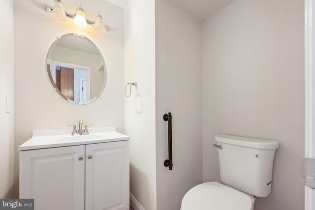 103 CROSS FOXES DR, Fort Washington, MD 20744