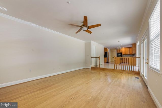 103 CROSS FOXES DR, Fort Washington, MD 20744