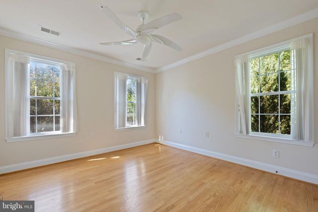 103 CROSS FOXES DR, Fort Washington, MD 20744