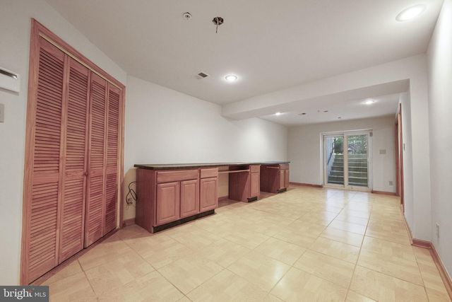 103 CROSS FOXES DR, Fort Washington, MD 20744