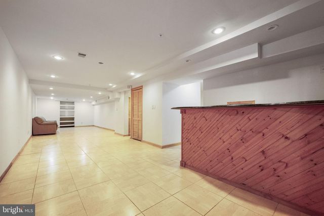103 CROSS FOXES DR, Fort Washington, MD 20744