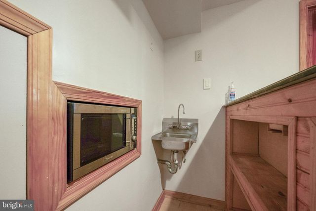 103 CROSS FOXES DR, Fort Washington, MD 20744