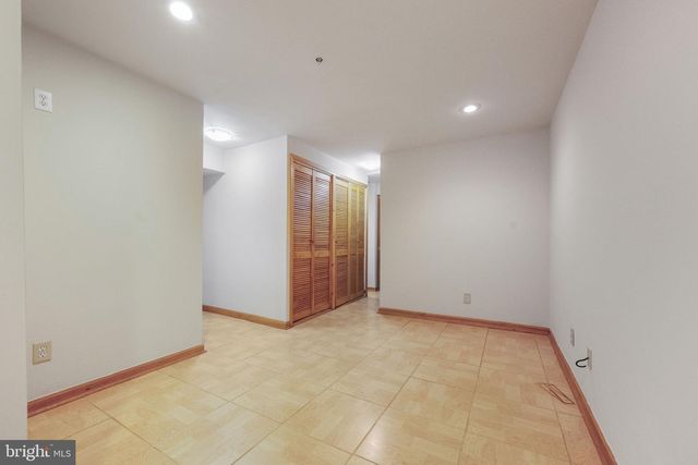 103 CROSS FOXES DR, Fort Washington, MD 20744