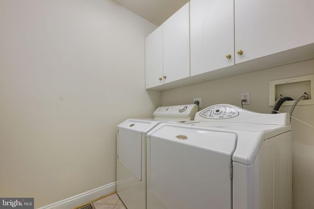 103 CROSS FOXES DR, Fort Washington, MD 20744