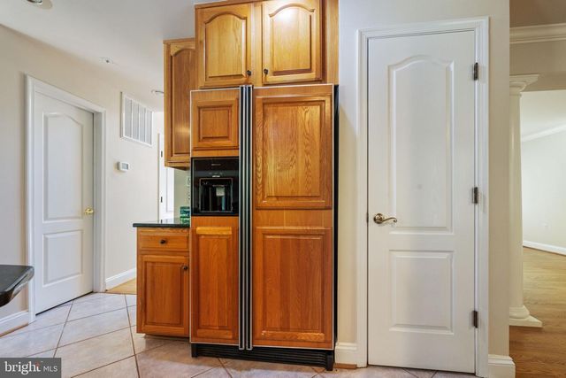 103 CROSS FOXES DR, Fort Washington, MD 20744