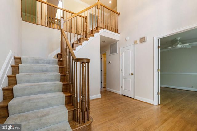 103 CROSS FOXES DR, Fort Washington, MD 20744