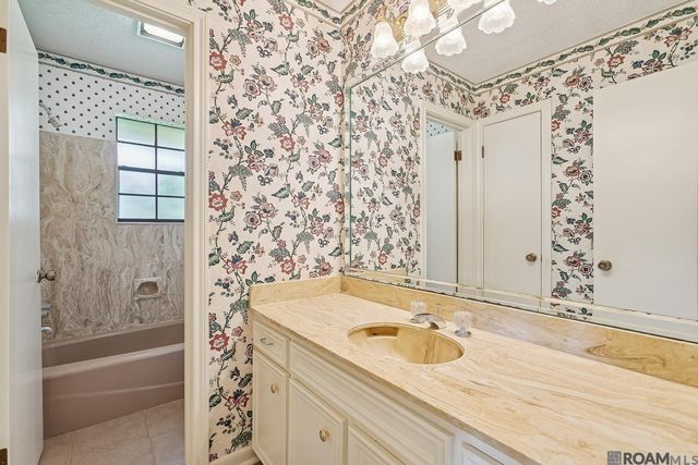 7545 Cardiff Ave, Baton Rouge, LA 70808