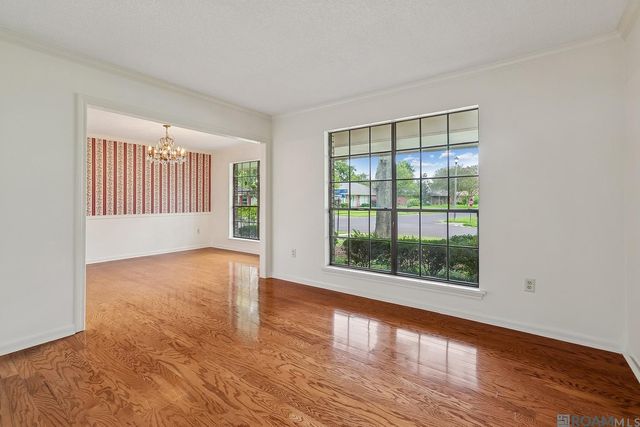 7545 Cardiff Ave, Baton Rouge, LA 70808