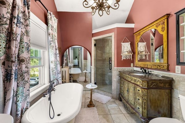 30 Central Street, West Boylston, MA 01583