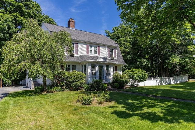 30 Central Street, West Boylston, MA 01583