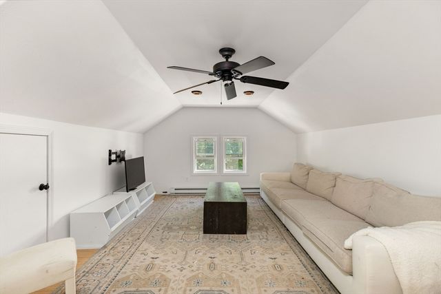 30 Central Street, West Boylston, MA 01583