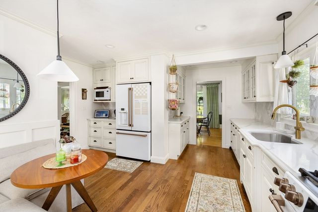 30 Central Street, West Boylston, MA 01583
