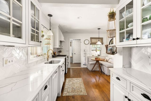 30 Central Street, West Boylston, MA 01583