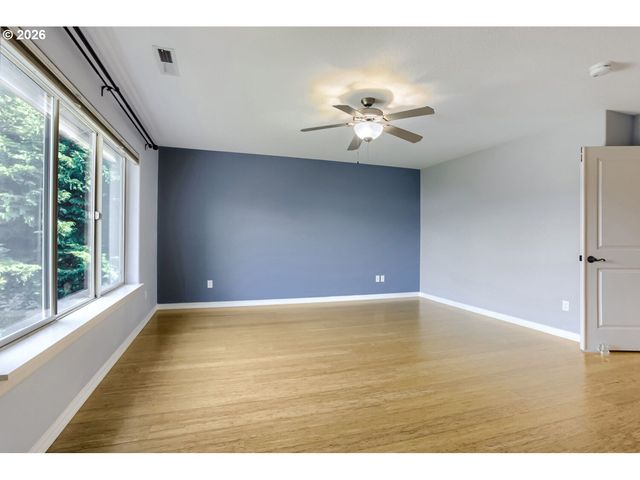 3550 Nw 2ND Ave, Hillsboro, OR 97124