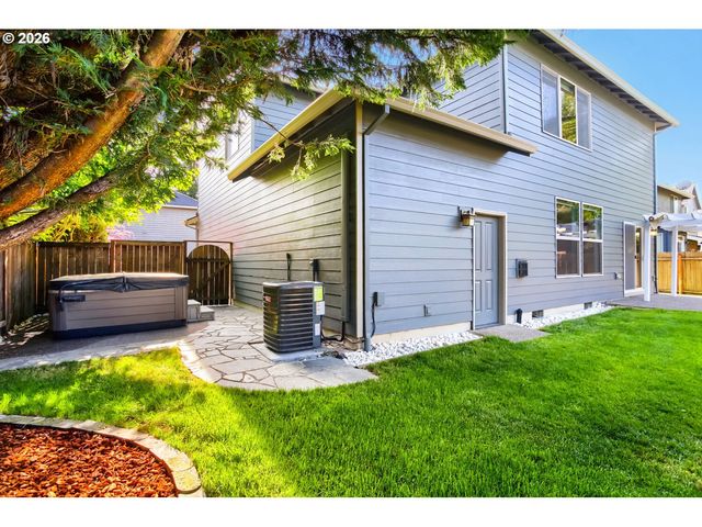3550 Nw 2ND Ave, Hillsboro, OR 97124