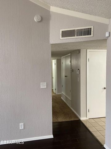 6721 EL PARQUE Drive, El Paso, TX 79912