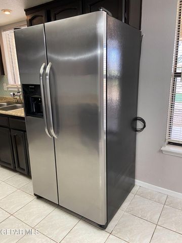 6721 EL PARQUE Drive, El Paso, TX 79912