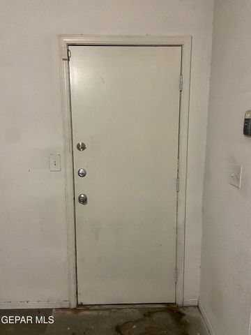 6721 EL PARQUE Drive, El Paso, TX 79912