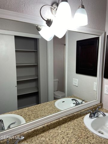 6721 EL PARQUE Drive, El Paso, TX 79912