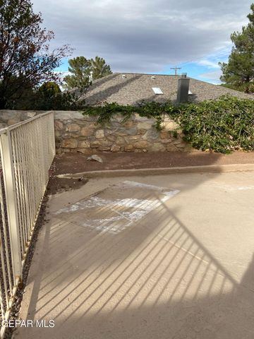 6721 EL PARQUE Drive, El Paso, TX 79912