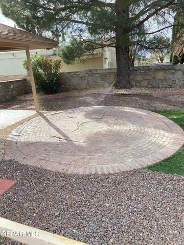 6721 EL PARQUE Drive, El Paso, TX 79912