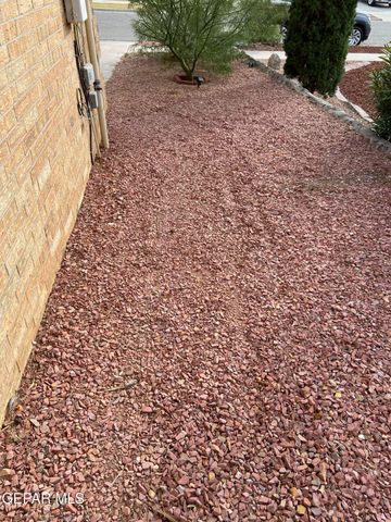 6721 EL PARQUE Drive, El Paso, TX 79912