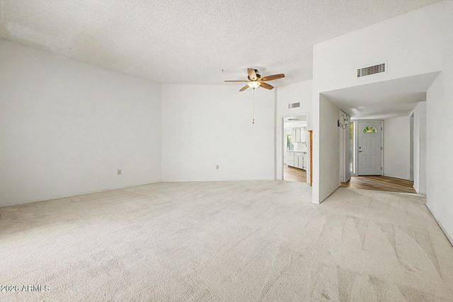 10416 W HUTTON Drive, Sun City, AZ 85351
