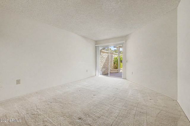 10416 W HUTTON Drive, Sun City, AZ 85351