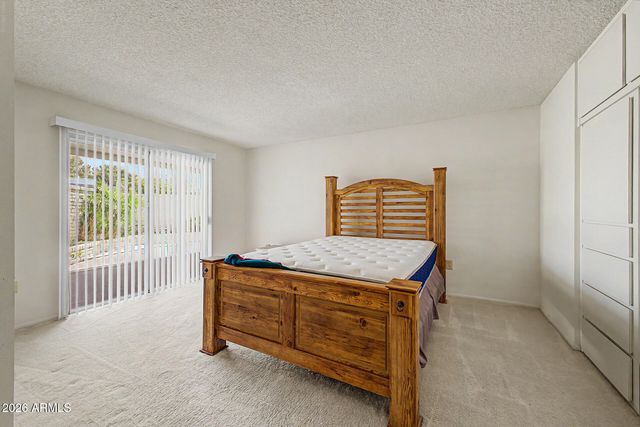 10416 W HUTTON Drive, Sun City, AZ 85351