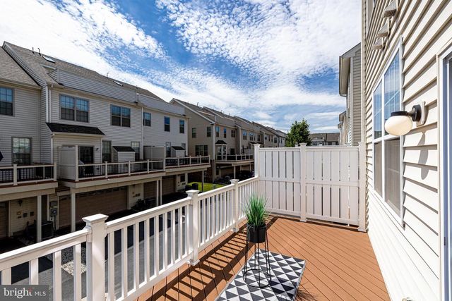 22555 CAMBRIDGEPORT SQ, Ashburn, VA 20148