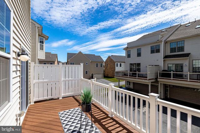 22555 CAMBRIDGEPORT SQ, Ashburn, VA 20148