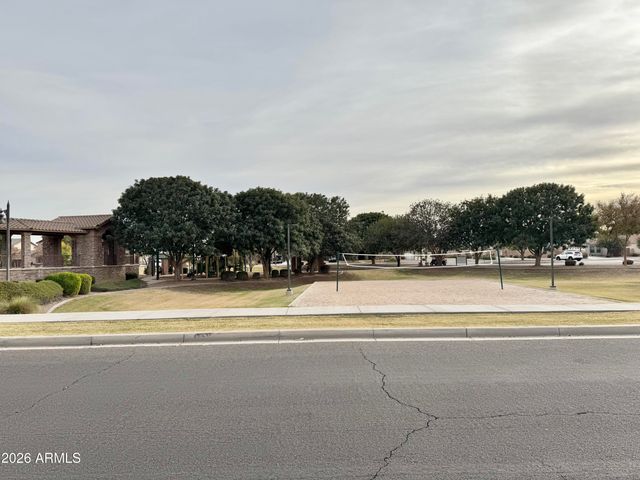 3129 E BATTALA Court, Gilbert, AZ 85297