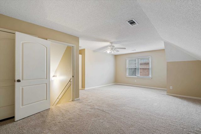 536 WARWICK WILLOW LN, Collierville, TN 38017