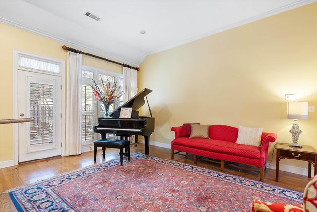 536 WARWICK WILLOW LN, Collierville, TN 38017