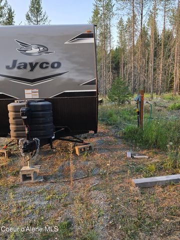 461 Bear Rd, Priest River, ID 83856