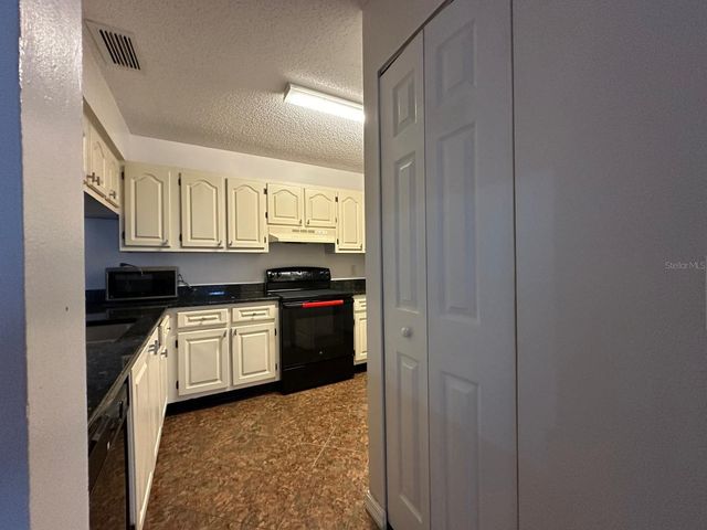 602 KENWICK CIRCLE 205, Casselberry, FL 32707