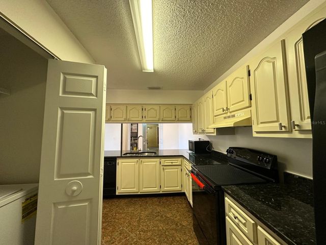 602 KENWICK CIRCLE 205, Casselberry, FL 32707