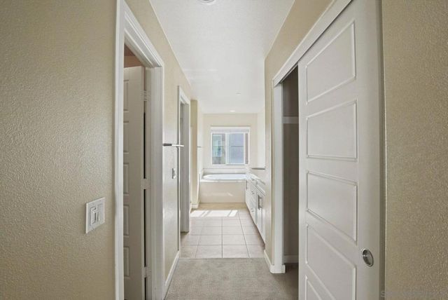 4541 Rainier 13, San Diego, CA 92120