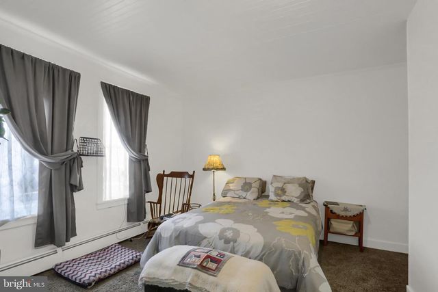 135 E MARKET ST, Berrysburg, PA 17005