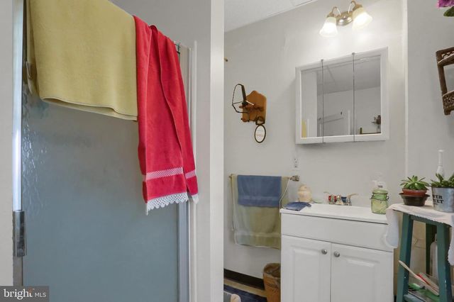 135 E MARKET ST, Berrysburg, PA 17005