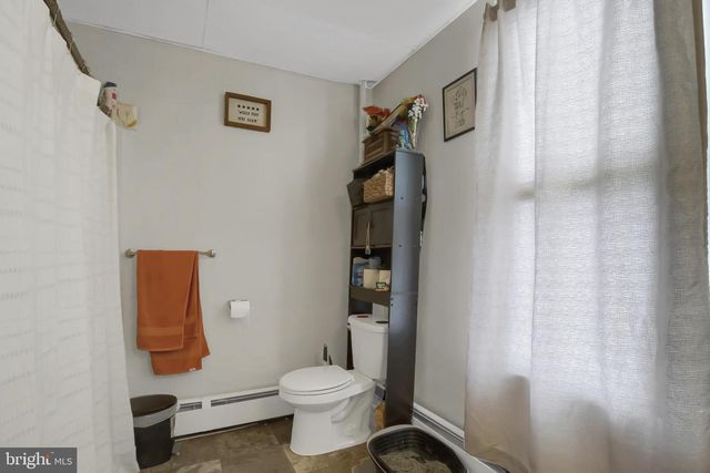 135 E MARKET ST, Berrysburg, PA 17005