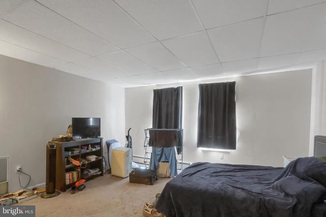 135 E MARKET ST, Berrysburg, PA 17005