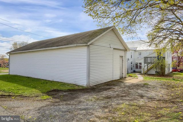 135 E MARKET ST, Berrysburg, PA 17005