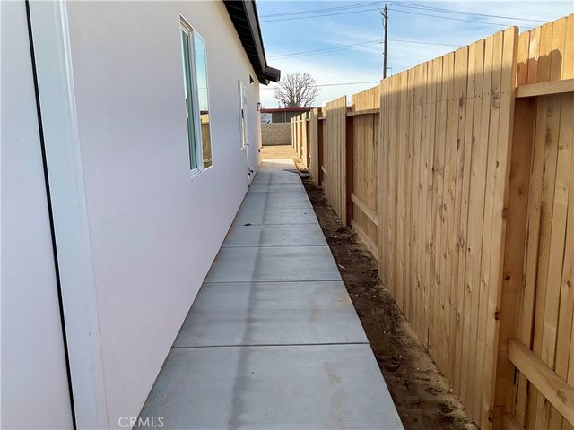 5103 Cohiba Ct, Bakersfield, CA 93307