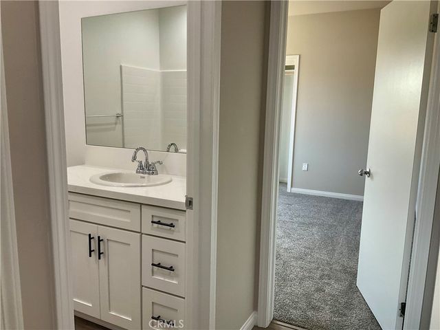 5103 Cohiba Ct, Bakersfield, CA 93307