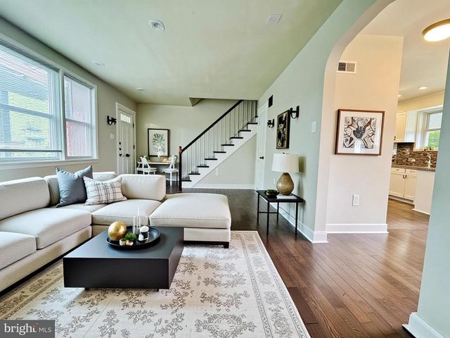 730 FRANKLIN ST, West Reading, PA 19611