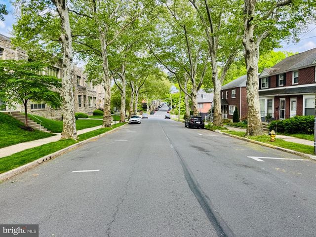 730 FRANKLIN ST, West Reading, PA 19611