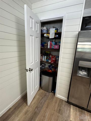 1975 Homer Holland Rd, Milton, FL 32570