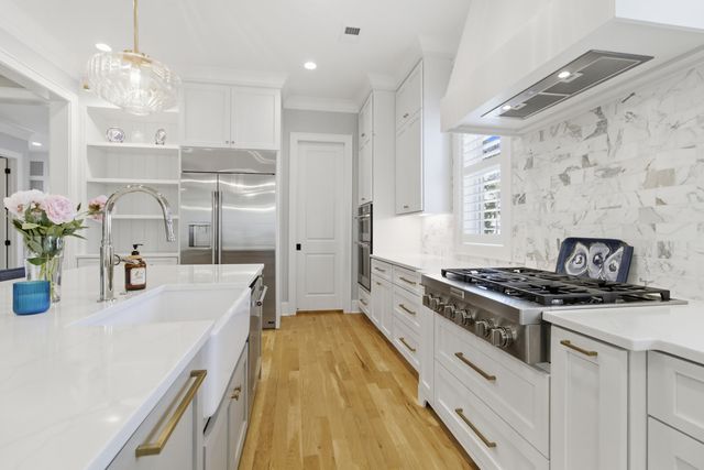 3853 Delinger Drive, Mount Pleasant, SC 29466