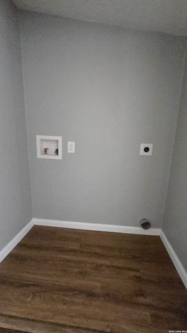 302 W Southcross, San Antonio, TX 78221